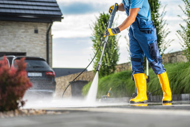 Why Choose Our Certified Pressure Washing Experts for Your Project Needs in North Liberty, IN?